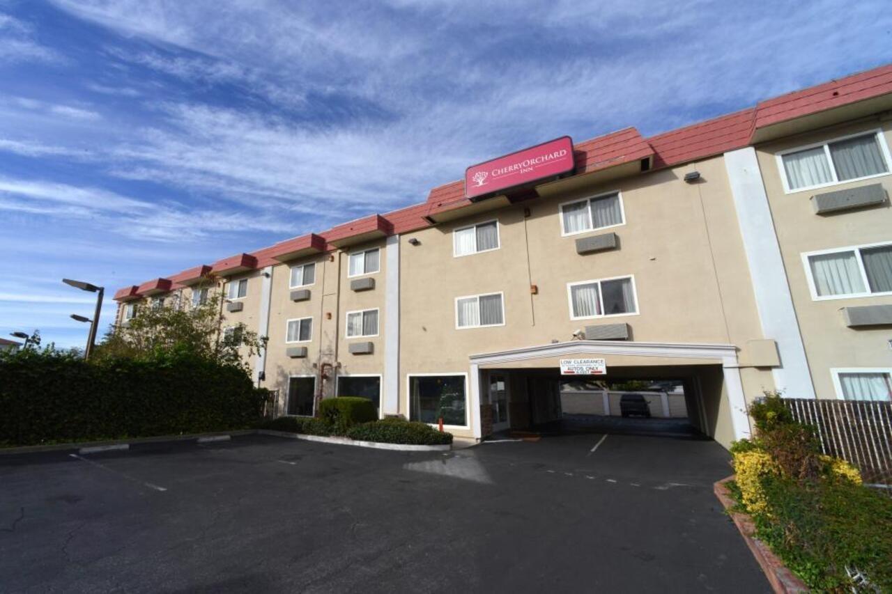 Cherry Orchard Inn Sunnyvale Bagian luar foto